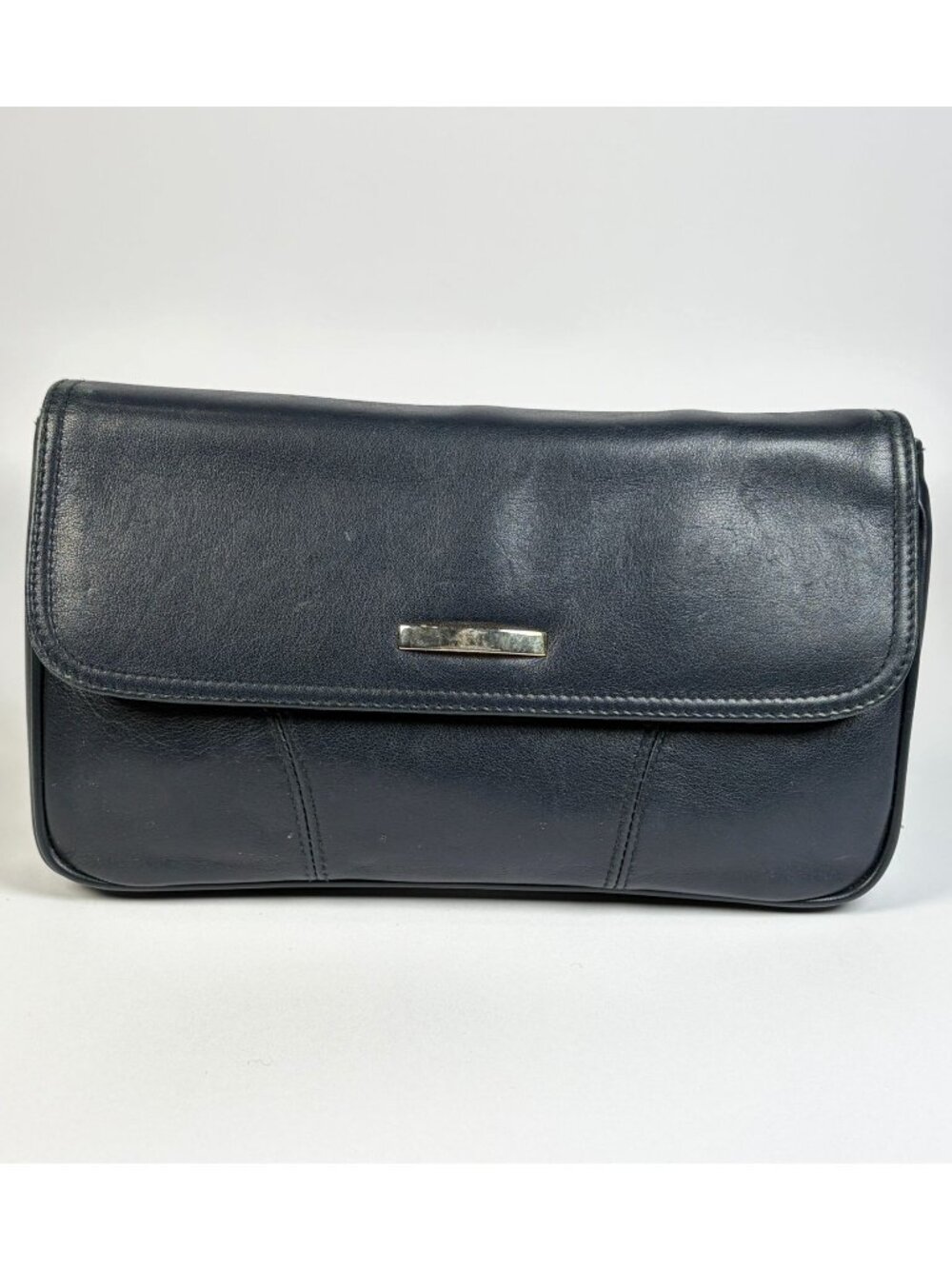 Vintage Cabin Creek Leather Clutch Purse Magnetic Snap Closure Deep Blue